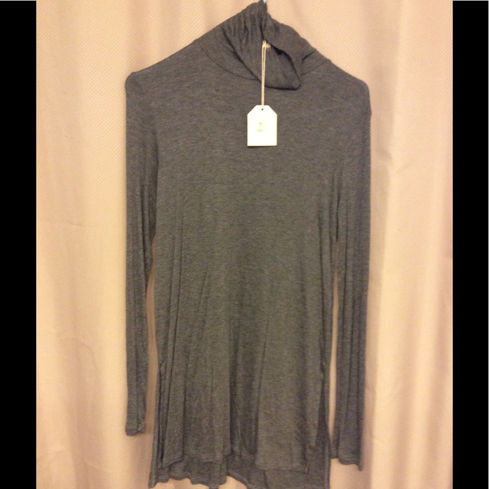 NWT Gray Mock Turtleneck Top